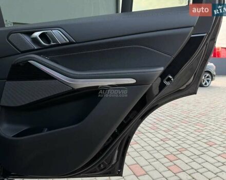 Черный БМВ Х5 М, объемом двигателя 3 л и пробегом 14 тыс. км за 114999 $, фото 55 на Automoto.ua