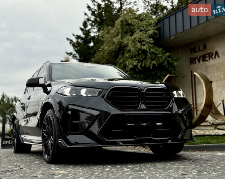 Черный БМВ Х5 М, объемом двигателя 4.39 л и пробегом 15 тыс. км за 168900 $, фото 42 на Automoto.ua
