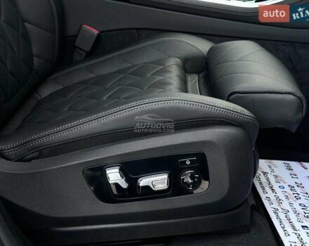 Черный БМВ Х5 М, объемом двигателя 3 л и пробегом 14 тыс. км за 114999 $, фото 66 на Automoto.ua