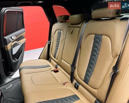 Чорний БМВ Х5 М, об'ємом двигуна 4.4 л та пробігом 7 тис. км за 179900 $, фото 42 на Automoto.ua