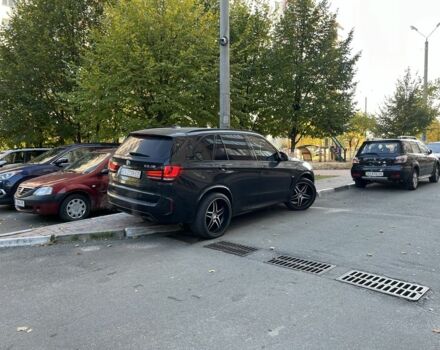 Черный БМВ Х5 М, объемом двигателя 4.4 л и пробегом 89 тыс. км за 45000 $, фото 1 на Automoto.ua