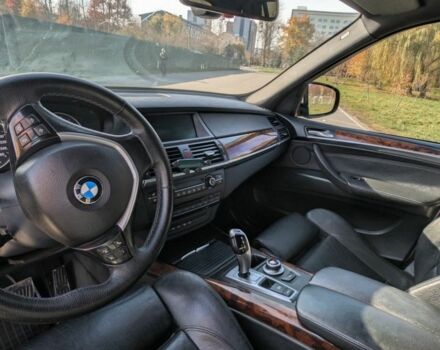 Серый БМВ Х5 М, объемом двигателя 3 л и пробегом 310 тыс. км за 14100 $, фото 8 на Automoto.ua