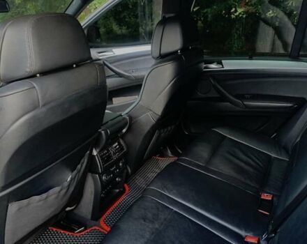 Серый БМВ Х5 М, объемом двигателя 4.39 л и пробегом 275 тыс. км за 14200 $, фото 7 на Automoto.ua