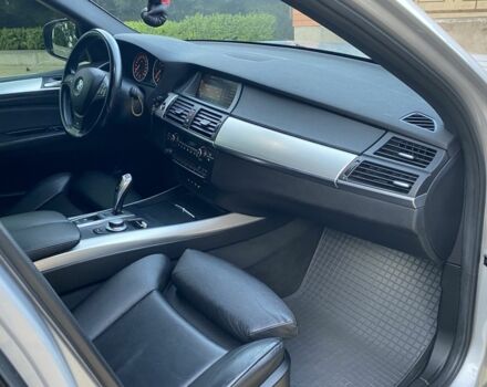 БМВ Х5 М 2010 в Одессе на Automoto.ua Серый БМВ Х5 М, объемом двигателя 3.5 л и пробегом 245 тыс. км за 18800 $, фото 6 на Automoto.ua