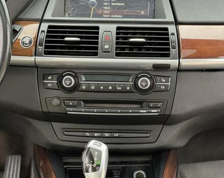 Сірий БМВ Х5 М, об'ємом двигуна 0 л та пробігом 227 тис. км за 16777 $, фото 13 на Automoto.ua