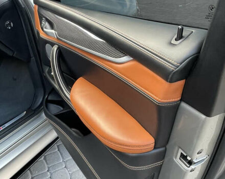 Серый БМВ Х5 М, объемом двигателя 4.39 л и пробегом 137 тыс. км за 40000 $, фото 36 на Automoto.ua