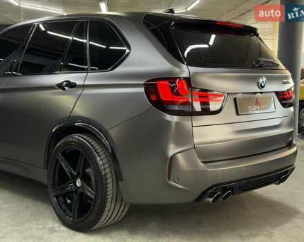 Серый БМВ Х5 М, объемом двигателя 4.39 л и пробегом 146 тыс. км за 32900 $, фото 12 на Automoto.ua