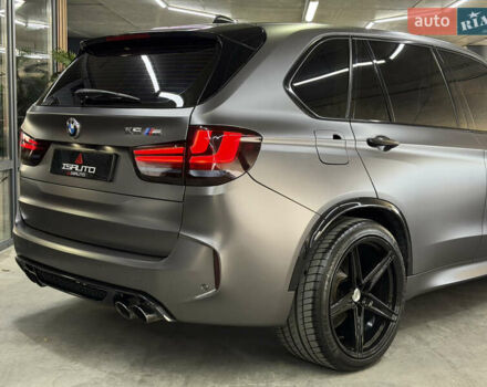 Серый БМВ Х5 М, объемом двигателя 4.39 л и пробегом 146 тыс. км за 32900 $, фото 16 на Automoto.ua