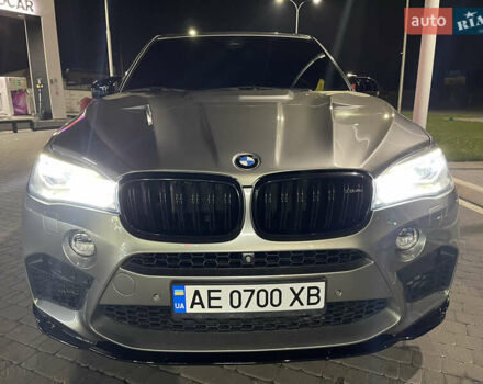 Серый БМВ Х5 М, объемом двигателя 4.39 л и пробегом 137 тыс. км за 40000 $, фото 91 на Automoto.ua