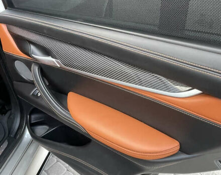 Серый БМВ Х5 М, объемом двигателя 4.39 л и пробегом 137 тыс. км за 40000 $, фото 46 на Automoto.ua