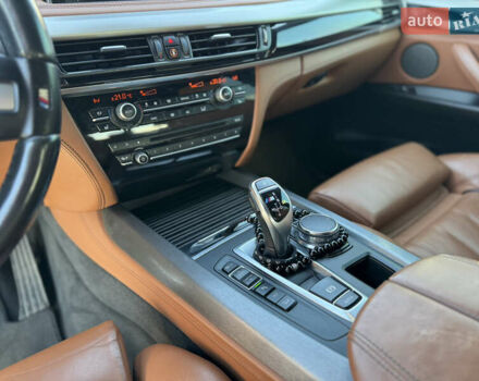 Серый БМВ Х5 М, объемом двигателя 2.99 л и пробегом 205 тыс. км за 33000 $, фото 16 на Automoto.ua