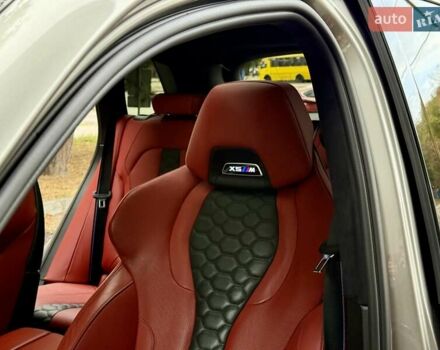 Серый БМВ Х5 М, объемом двигателя 4.39 л и пробегом 79 тыс. км за 77800 $, фото 26 на Automoto.ua