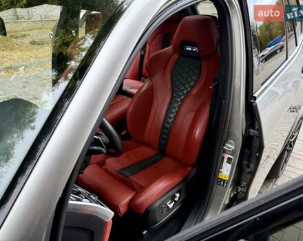 БМВ Х5 М 2021 в Днепре (Днепропетровске) на Automoto.ua Серый БМВ Х5 М, объемом двигателя 4.39 л и пробегом 79 тыс. км за 77900 $, фото 25 на Automoto.ua