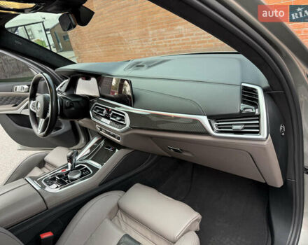 Серый БМВ Х5 М, объемом двигателя 4.39 л и пробегом 49 тыс. км за 105900 $, фото 41 на Automoto.ua