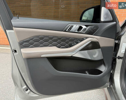 Серый БМВ Х5 М, объемом двигателя 4.39 л и пробегом 49 тыс. км за 105900 $, фото 44 на Automoto.ua