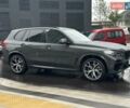 Серый БМВ Х5 М, объемом двигателя 3 л и пробегом 70 тыс. км за 95000 $, фото 2 на Automoto.ua