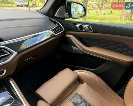 БМВ Х5 М 2022 в Киеве на Automoto.ua Зеленый БМВ Х5 М, объемом двигателя 4.39 л и пробегом 32 тыс. км за 112000 $, фото 86 на Automoto.ua