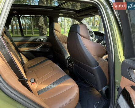 БМВ Х5 М 2022 в Киеве на Automoto.ua Зеленый БМВ Х5 М, объемом двигателя 4.39 л и пробегом 32 тыс. км за 112000 $, фото 58 на Automoto.ua