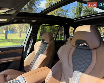 БМВ Х5 М 2022 в Киеве на Automoto.ua Зеленый БМВ Х5 М, объемом двигателя 4.39 л и пробегом 32 тыс. км за 112000 $, фото 36 на Automoto.ua