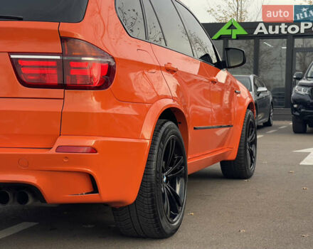 Оранжевый БМВ Х5 М, объемом двигателя 4.4 л и пробегом 259 тыс. км за 15999 $, фото 14 на Automoto.ua