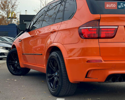 Оранжевый БМВ Х5 М, объемом двигателя 4.4 л и пробегом 259 тыс. км за 15999 $, фото 8 на Automoto.ua