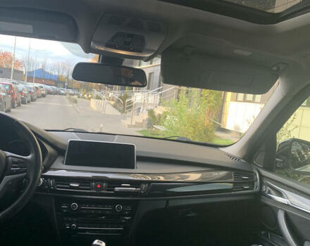 Белый БМВ Х5, объемом двигателя 3 л и пробегом 170 тыс. км за 28500 $, фото 3 на Automoto.ua