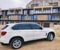 Белый БМВ Х5, объемом двигателя 3 л и пробегом 83 тыс. км за 26000 $, фото 5 на Automoto.ua