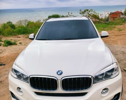 Белый БМВ Х5, объемом двигателя 3 л и пробегом 83 тыс. км за 26000 $, фото 2 на Automoto.ua