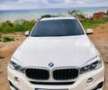 Белый БМВ Х5, объемом двигателя 3 л и пробегом 83 тыс. км за 26000 $, фото 2 на Automoto.ua
