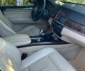 Белый БМВ Х5, объемом двигателя 3 л и пробегом 290 тыс. км за 9800 $, фото 2 на Automoto.ua