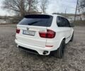Белый БМВ Х5, объемом двигателя 2.98 л и пробегом 273 тыс. км за 12900 $, фото 5 на Automoto.ua