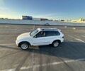 Белый БМВ Х5, объемом двигателя 3 л и пробегом 208 тыс. км за 15000 $, фото 1 на Automoto.ua