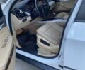 Белый БМВ Х5, объемом двигателя 3 л и пробегом 194 тыс. км за 11500 $, фото 5 на Automoto.ua