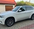 Белый БМВ Х5, объемом двигателя 3 л и пробегом 223 тыс. км за 3100 $, фото 2 на Automoto.ua