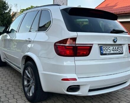 Белый БМВ Х5, объемом двигателя 3 л и пробегом 223 тыс. км за 3100 $, фото 3 на Automoto.ua