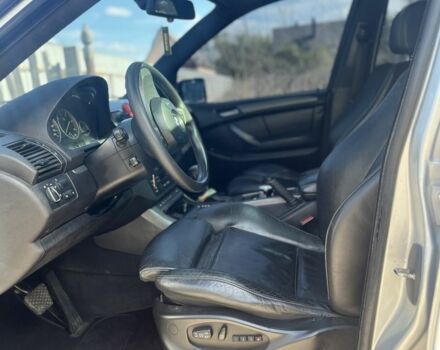 Белый БМВ Х5, объемом двигателя 3 л и пробегом 270 тыс. км за 5700 $, фото 3 на Automoto.ua