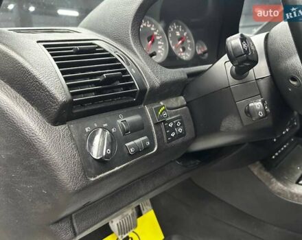 Білий БМВ Х5, об'ємом двигуна 4.8 л та пробігом 250 тис. км за 12700 $, фото 7 на Automoto.ua