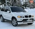 Белый БМВ Х5, объемом двигателя 3 л и пробегом 280 тыс. км за 8699 $, фото 1 на Automoto.ua