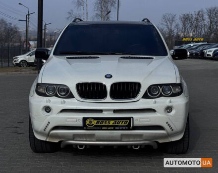 Белый БМВ Х5, объемом двигателя 4.8 л и пробегом 250 тыс. км за 13700 $, фото 1 на Automoto.ua