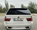 Белый БМВ Х5, объемом двигателя 3 л и пробегом 393 тыс. км за 5400 $, фото 5 на Automoto.ua
