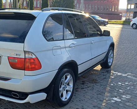 Белый БМВ Х5, объемом двигателя 3 л и пробегом 340 тыс. км за 8600 $, фото 5 на Automoto.ua
