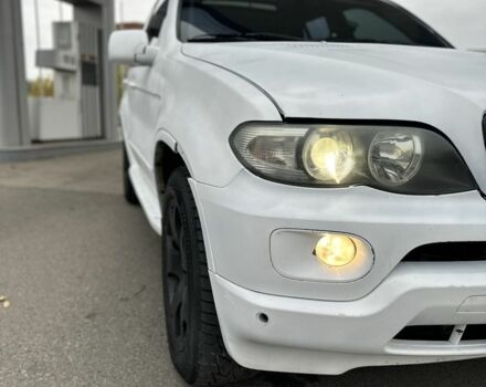 Белый БМВ Х5, объемом двигателя 3 л и пробегом 393 тыс. км за 5400 $, фото 1 на Automoto.ua