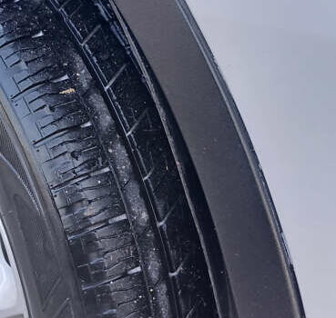 Белый БМВ Х5, объемом двигателя 3 л и пробегом 340 тыс. км за 8600 $, фото 2 на Automoto.ua