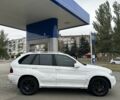 Белый БМВ Х5, объемом двигателя 3 л и пробегом 393 тыс. км за 5400 $, фото 3 на Automoto.ua