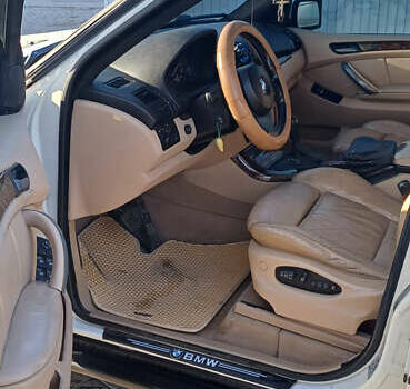 Белый БМВ Х5, объемом двигателя 3 л и пробегом 340 тыс. км за 8600 $, фото 3 на Automoto.ua