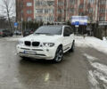 Белый БМВ Х5, объемом двигателя 4.8 л и пробегом 254 тыс. км за 10900 $, фото 1 на Automoto.ua