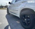 Білий БМВ Х5, об'ємом двигуна 3 л та пробігом 340 тис. км за 10500 $, фото 12 на Automoto.ua