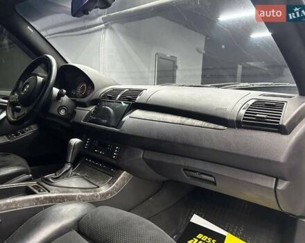 Білий БМВ Х5, об'ємом двигуна 4.8 л та пробігом 250 тис. км за 12700 $, фото 17 на Automoto.ua