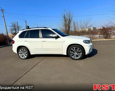 Белый БМВ Х5, объемом двигателя 4.8 л и пробегом 250 тыс. км за 11100 $, фото 8 на Automoto.ua