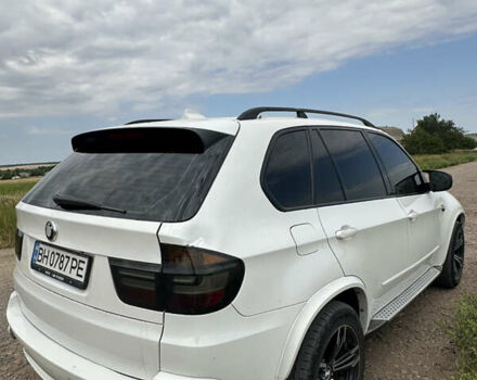 Белый БМВ Х5, объемом двигателя 3 л и пробегом 370 тыс. км за 15200 $, фото 4 на Automoto.ua